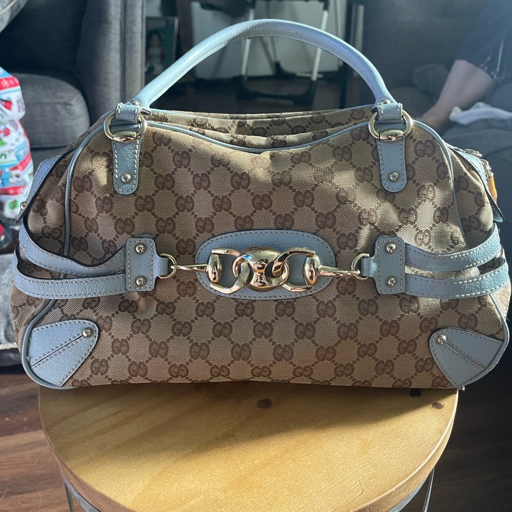 Authentic Stunning Light Blue Gucci bag